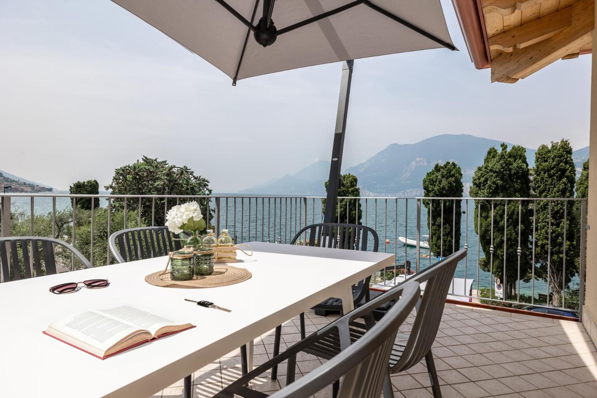 June Stay Lake Garda Brenzone sul Garda Dış mekan fotoğraf